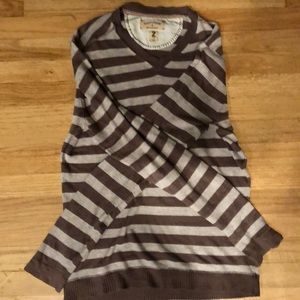 Converse x John Varvatos v neck long sleeve shit